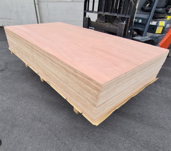 Okoume Plywood - Image 3