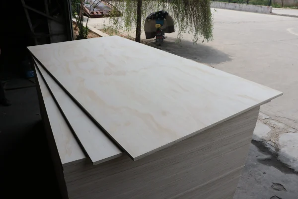 Pine Plywood